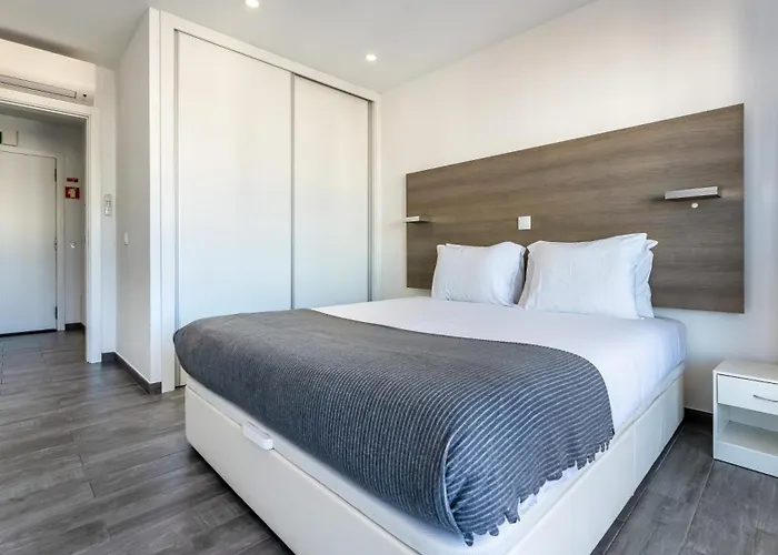 Daire Red Velvet 1 Bdr Flat With Balcony By Lovelystay Portimão